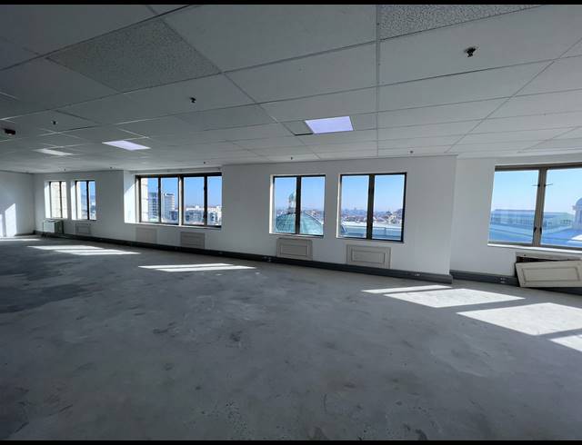432M² OFFICE TO LET IN CENTURY CITY